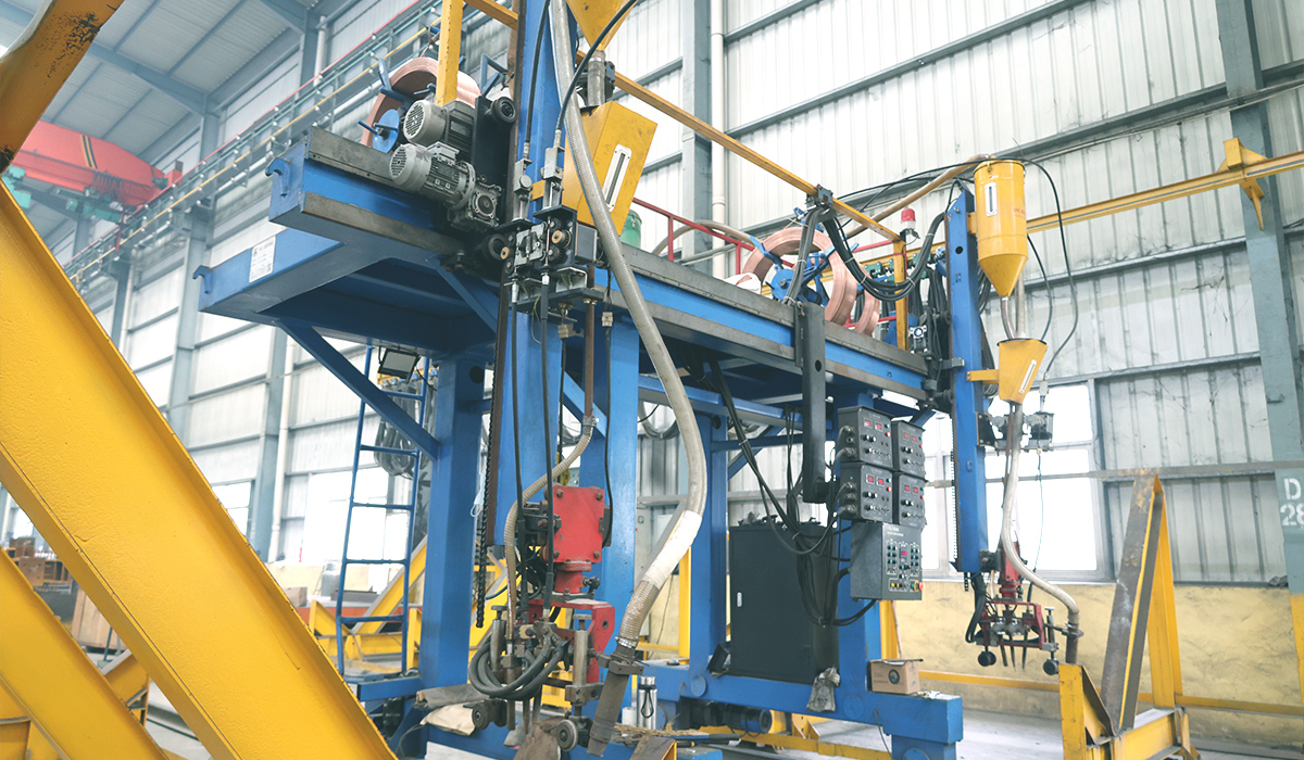 焊接H型鋼生產線